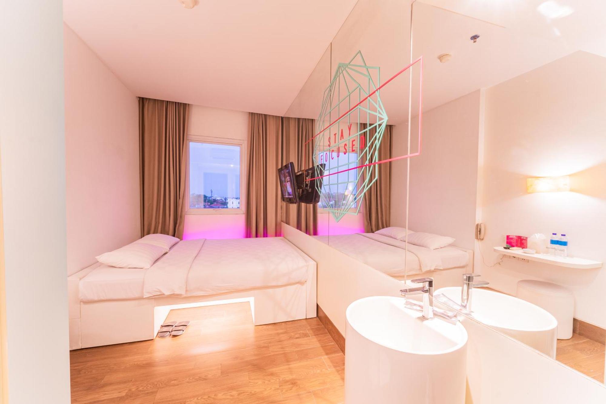 J Icon Hip Hotel Балікпапан Екстер'єр фото